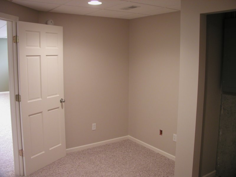 basement0010_01012007.jpg