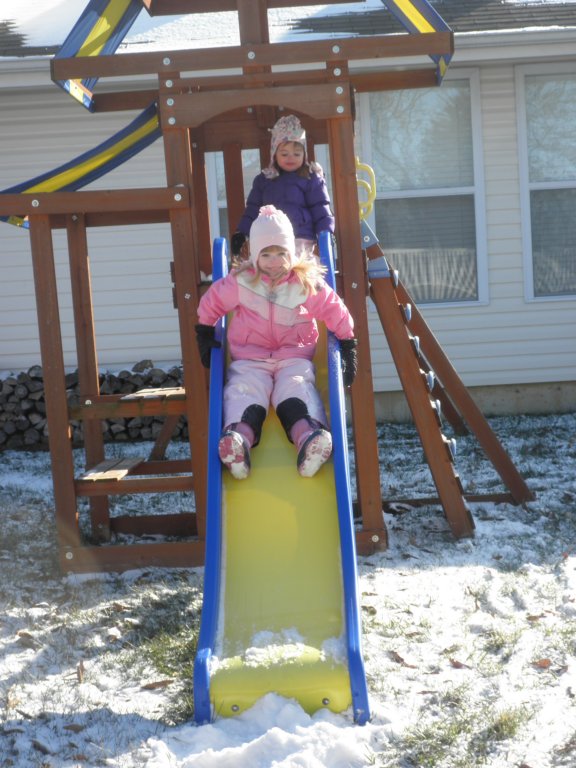 kaylinandelise2012010012.jpg