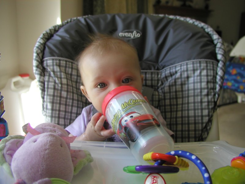 kaylin4months0040.jpg