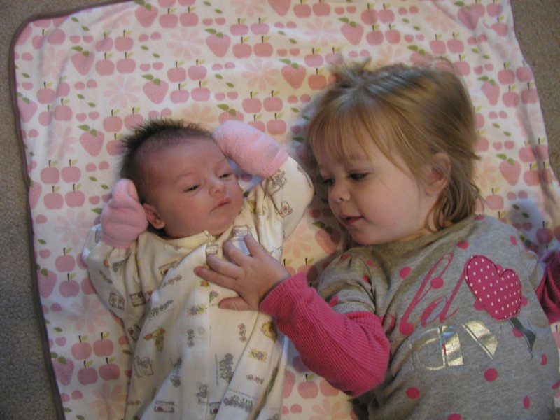 kaylinandelise2009010012.jpg